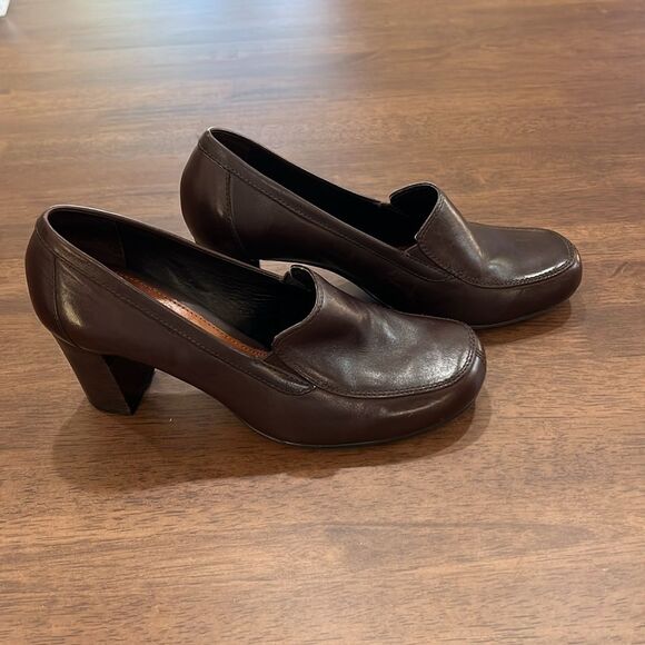 Antonio Melani Brown Leather Block Heel Square Toe Career Office Shoes Sz 6.5 - Picture 2 of 7